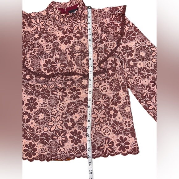 NWOT VICI Champagne & Strawberry Pink Change Is Beautiful Ruffle Lace Top Small - Picture 13 of 13